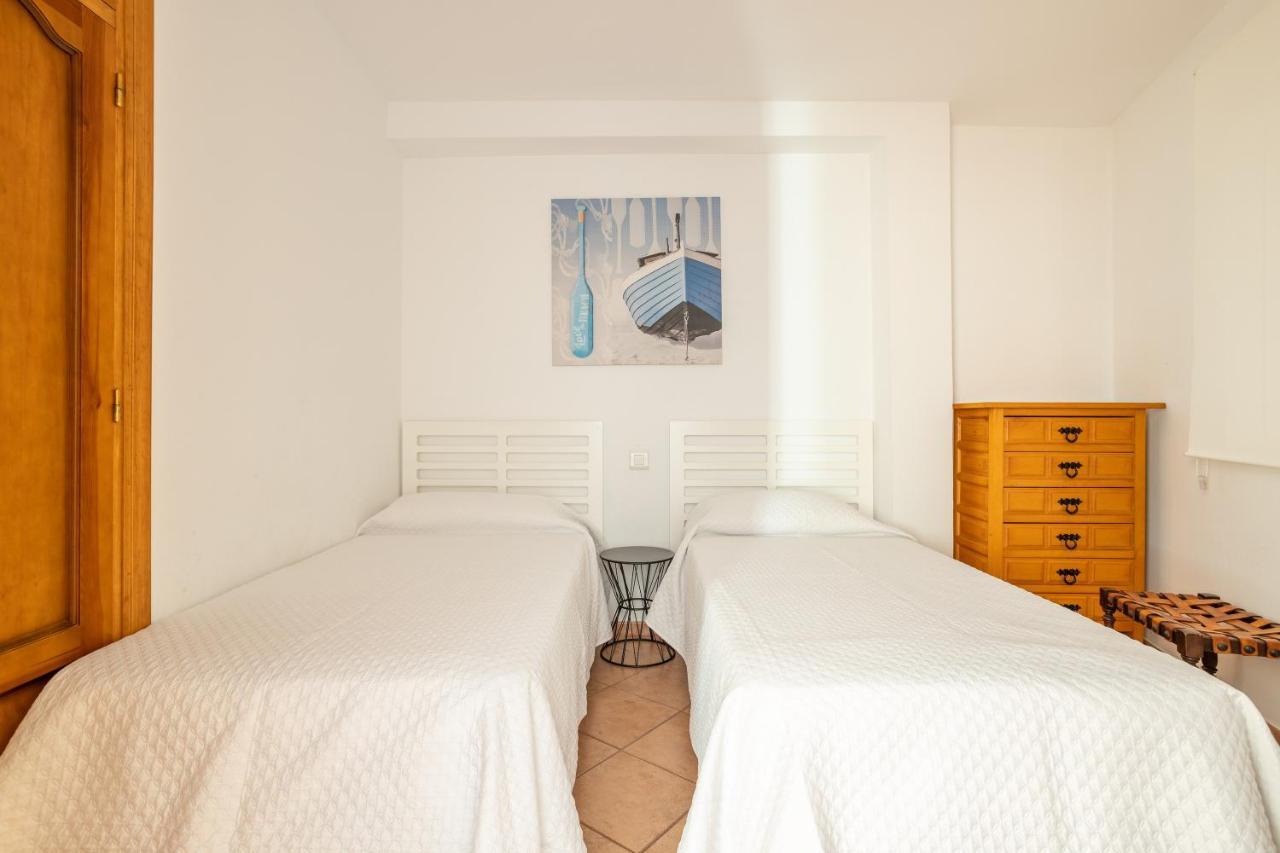 Bahia 653 Apartment Nerja Bagian luar foto