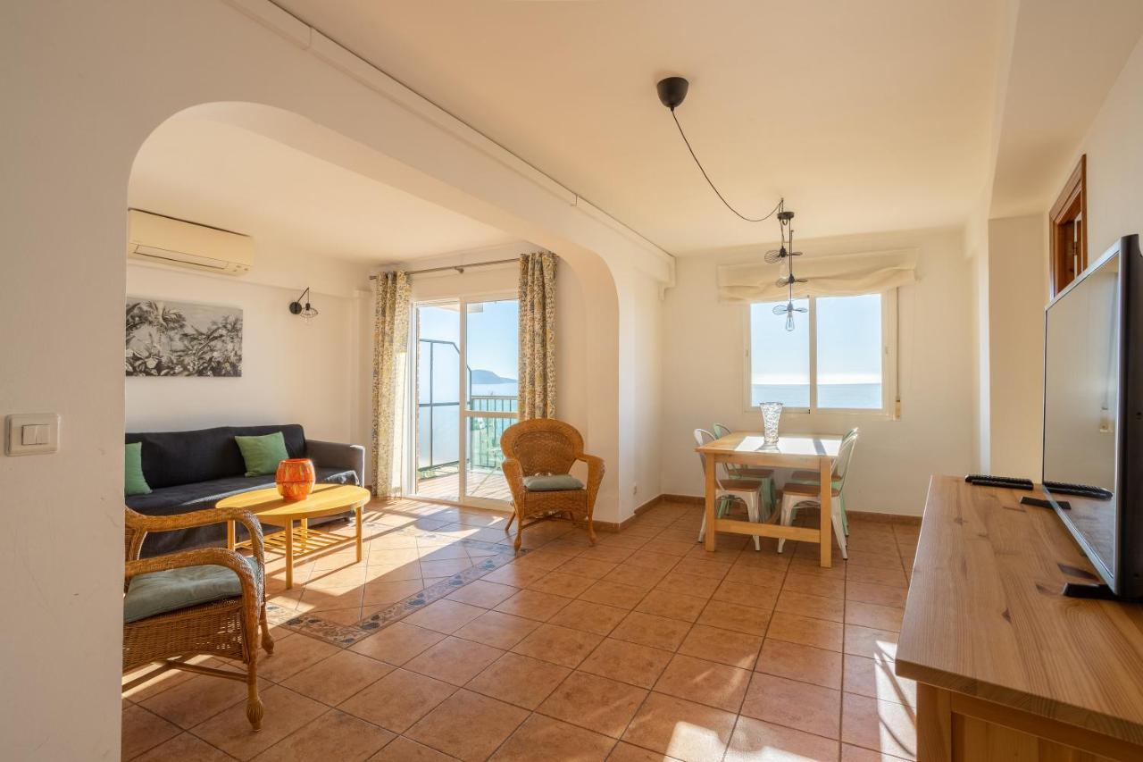 Bahia 653 Apartment Nerja Bagian luar foto